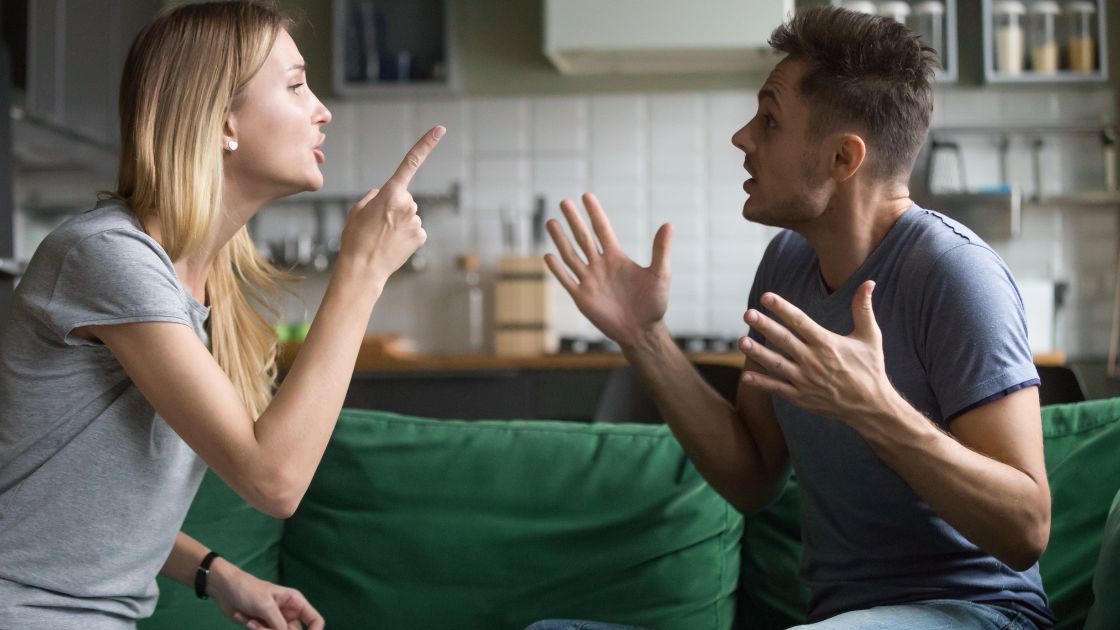 Read more about the article 5 Tipps, wie du bewusster und besser in deiner Beziehung kommunizierst